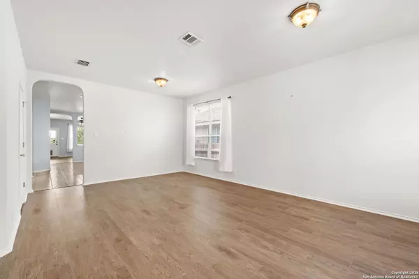 San Antonio, TX 78247,5638 Arcadia Park