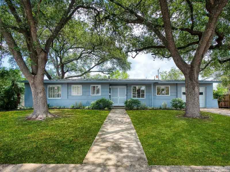 366 Springwood Lane, San Antonio, TX 78216