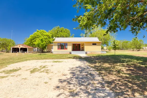 Dale, TX 78616,395 Dale Ln