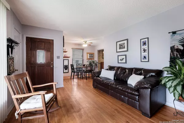 San Antonio, TX 78213,503 Storeywood