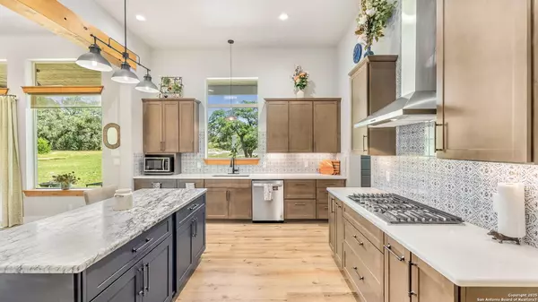 Bulverde, TX 78163,924 Annabelle Ave.