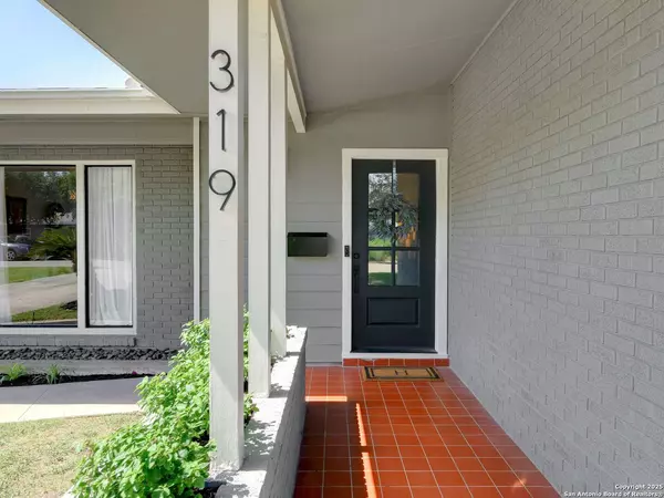 San Antonio, TX 78209-3423,319 RIDGEHAVEN PL