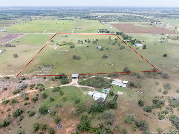 La Vernia, TX 78121,13841 Fm 775