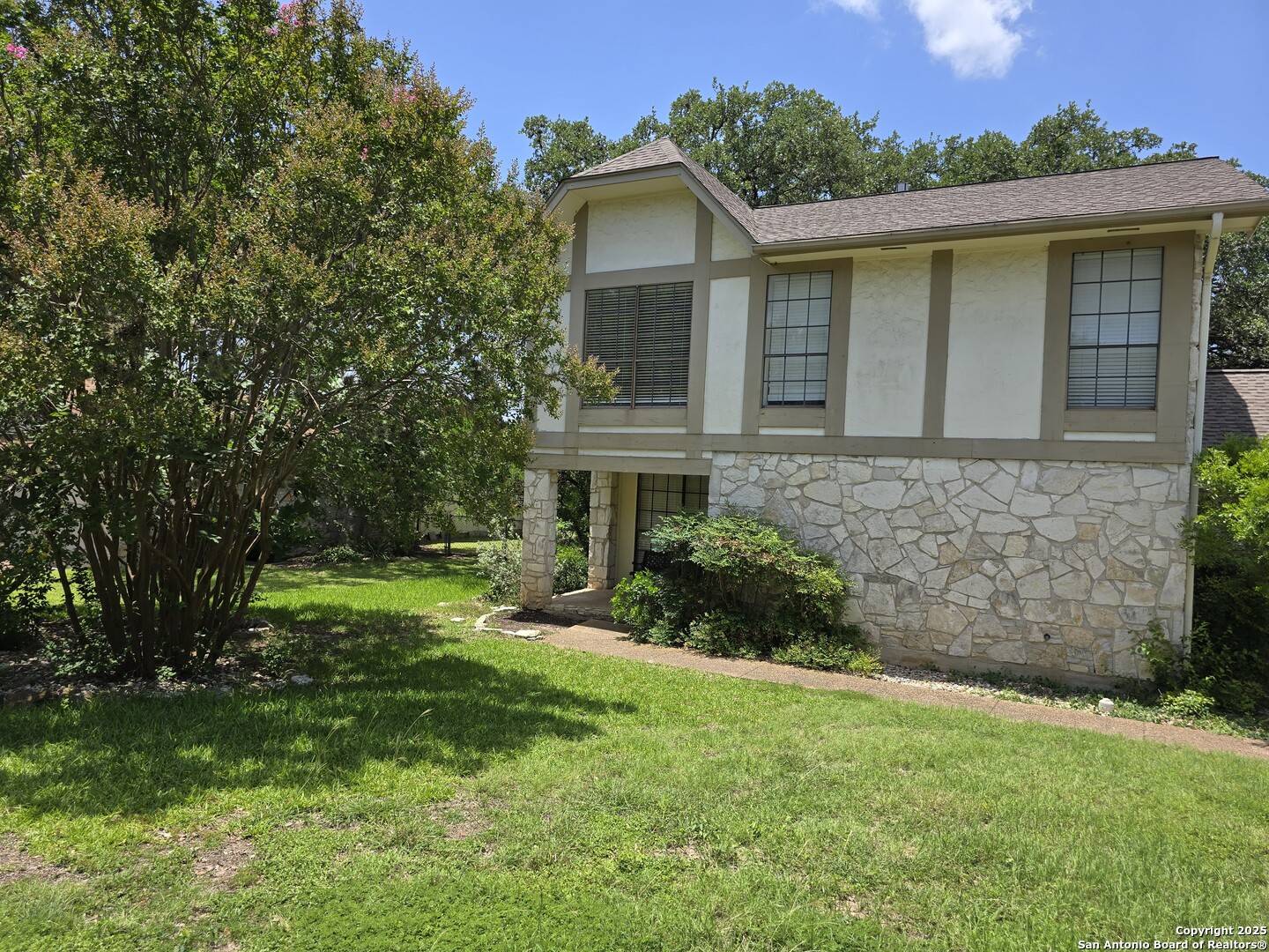 14107 Moss Farm, San Antonio, TX 78231-1631