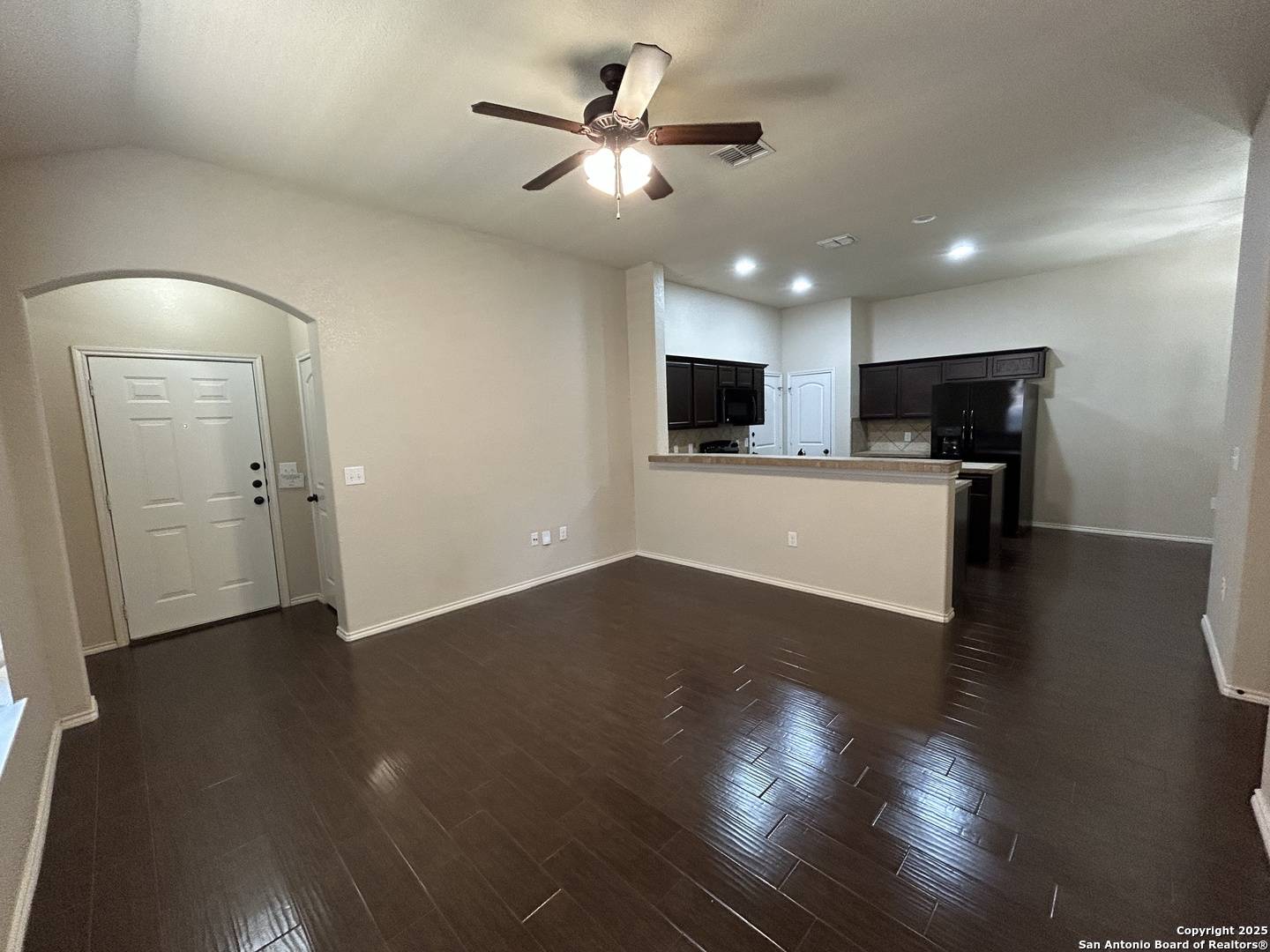 New Braunfels, TX 78130,692 Creekside