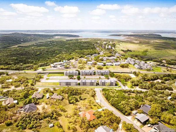 373 April Dr UNIT 394, Canyon Lake, TX 78133