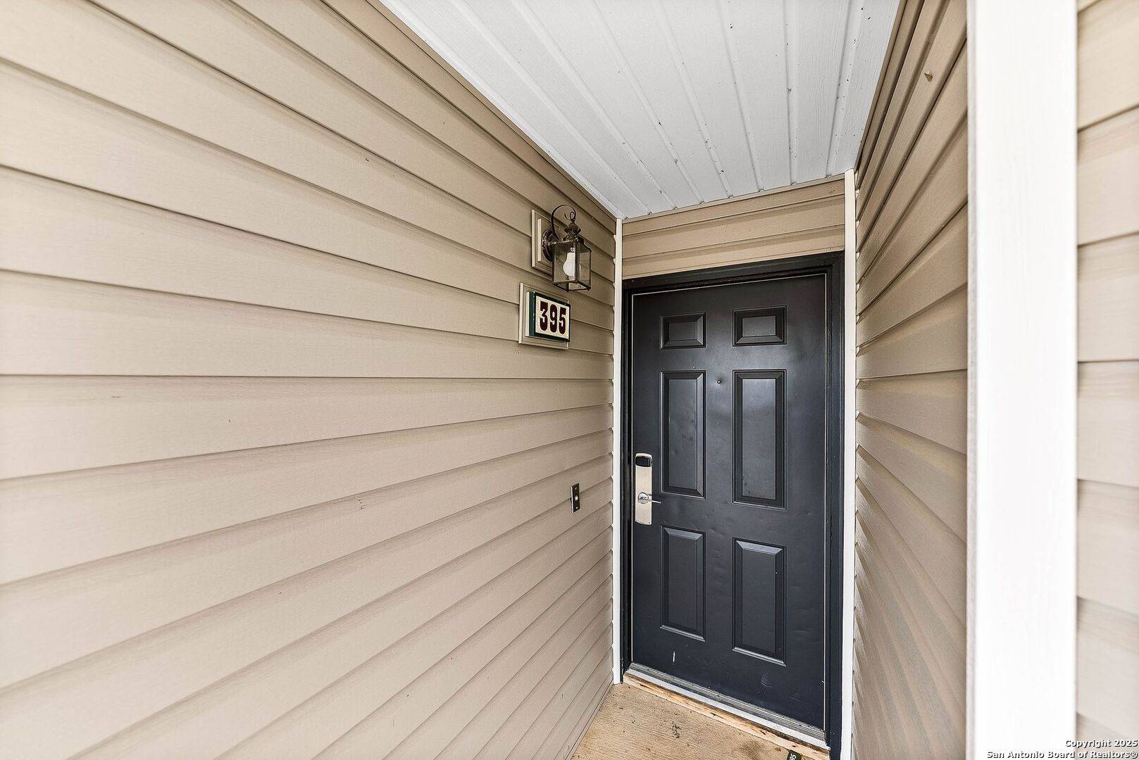 373 April Dr UNIT 395, Canyon Lake, TX 78133