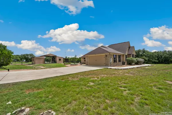 Spring Branch, TX 78070,108 Dahlia Pass