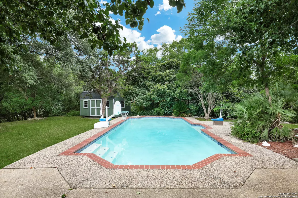 Helotes, TX 78023,14607 Star Cross