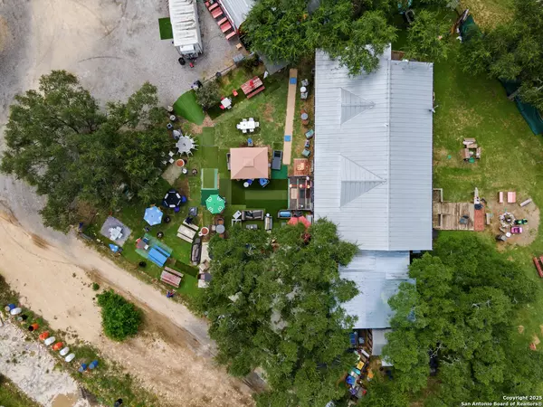 Bulverde, TX 78163,33855 Blanco