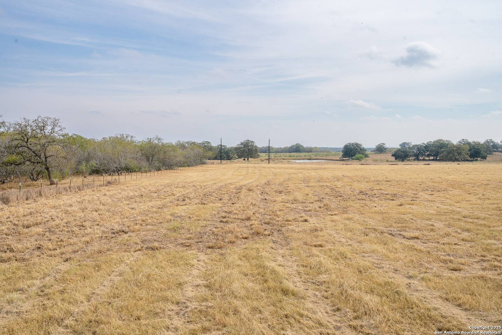 956 Johnson Farms, Harwood, TX 78632