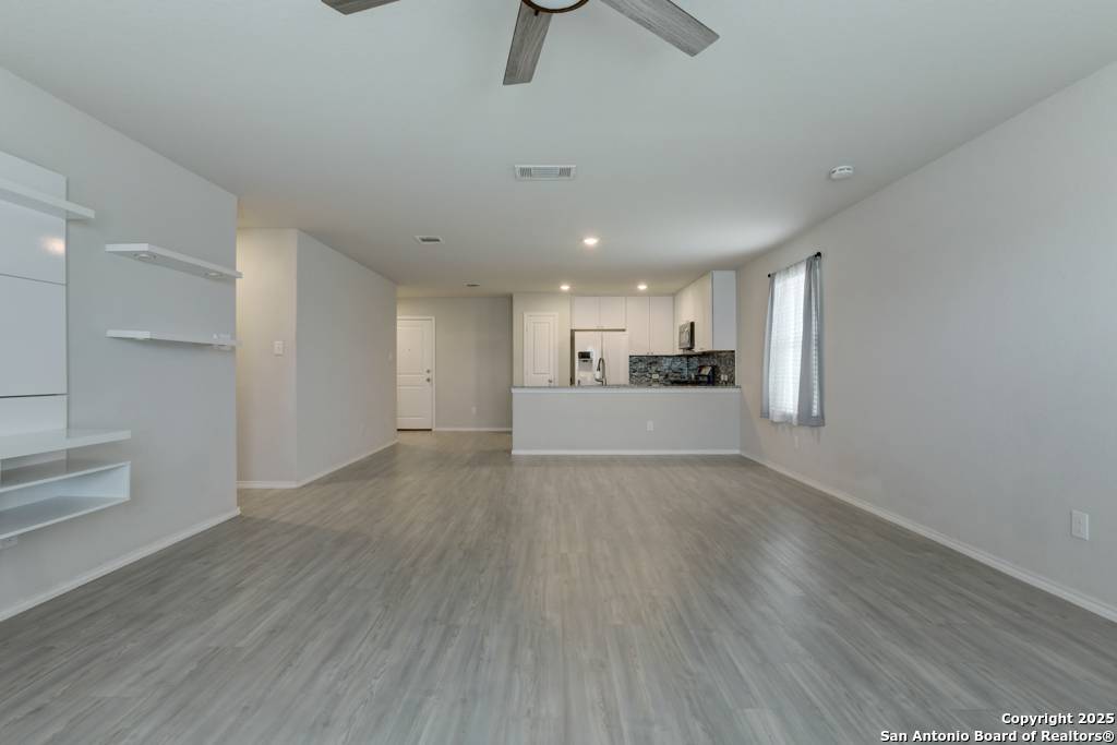 San Antonio, TX 78254,9826 Morgans Mills