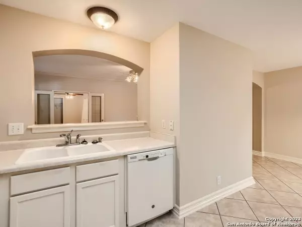 San Antonio, TX 78240-3923,7722 WEXFORD SQ