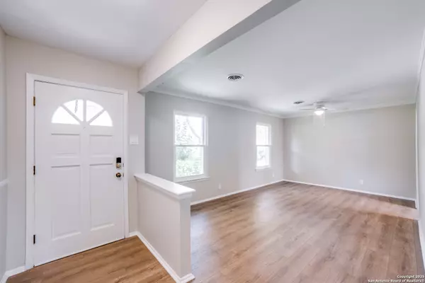 San Antonio, TX 78230,3323 Old Frg