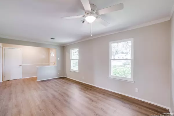 San Antonio, TX 78230,3323 Old Frg