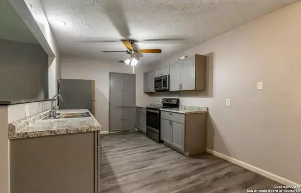 San Antonio, TX 78216,463 Sprucewood