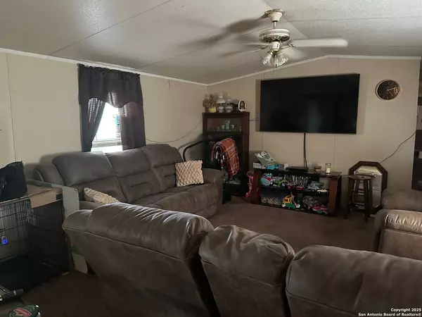 Von Ormy, TX 78073,6955 loop 1604