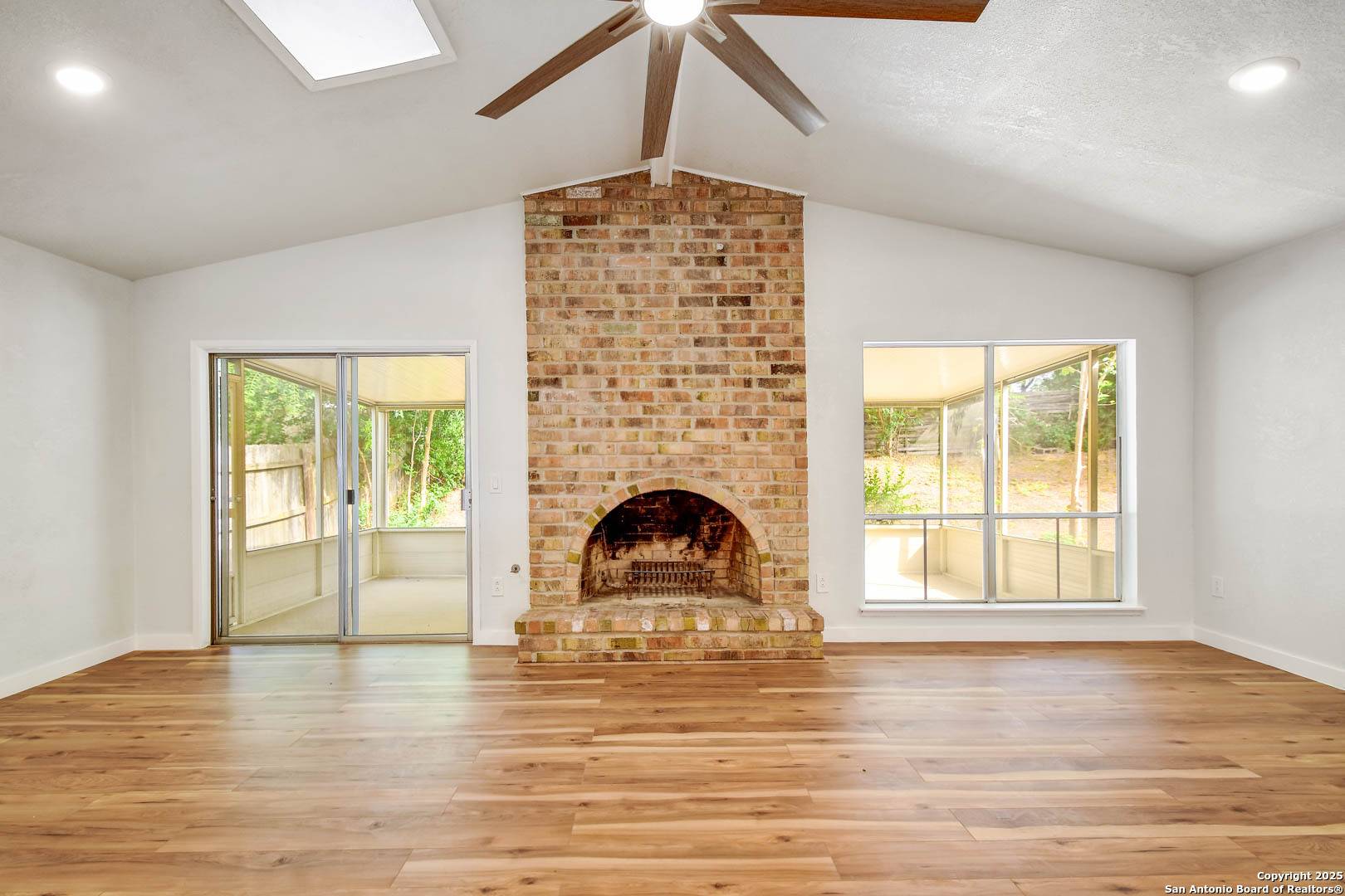 Live Oak, TX 78233,8021 Harper Valley