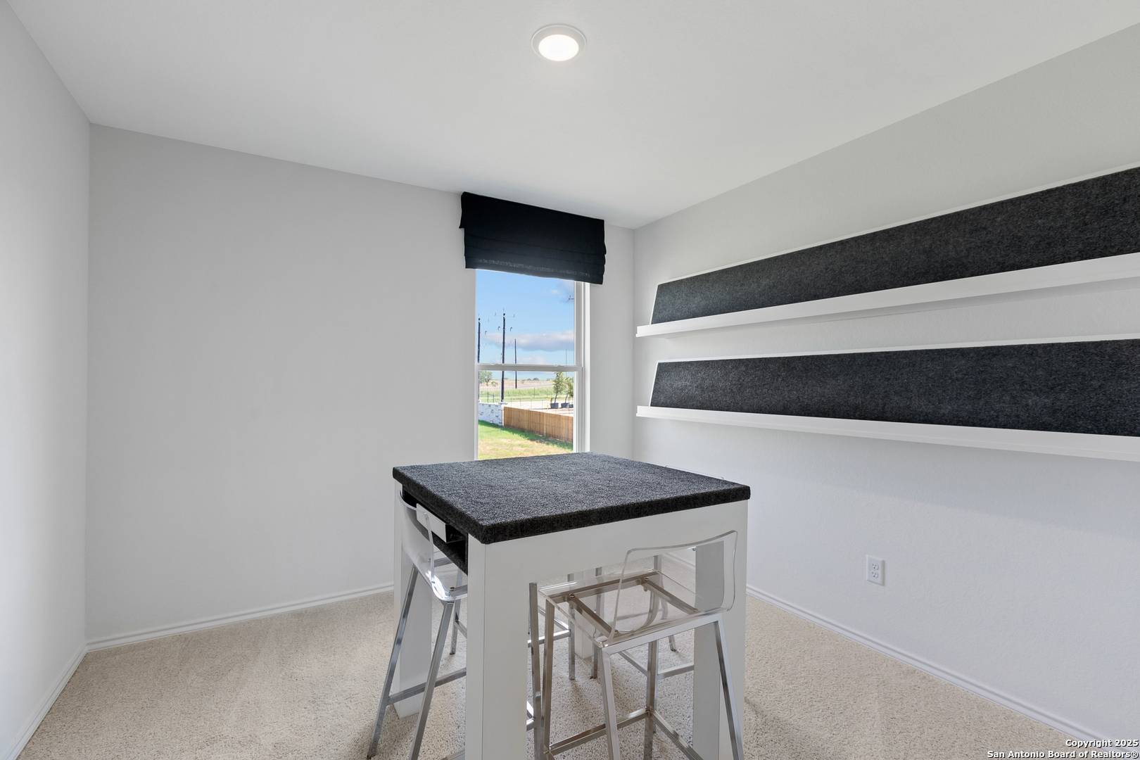 New Braunfels, TX 78130,918 Bluegrass Point