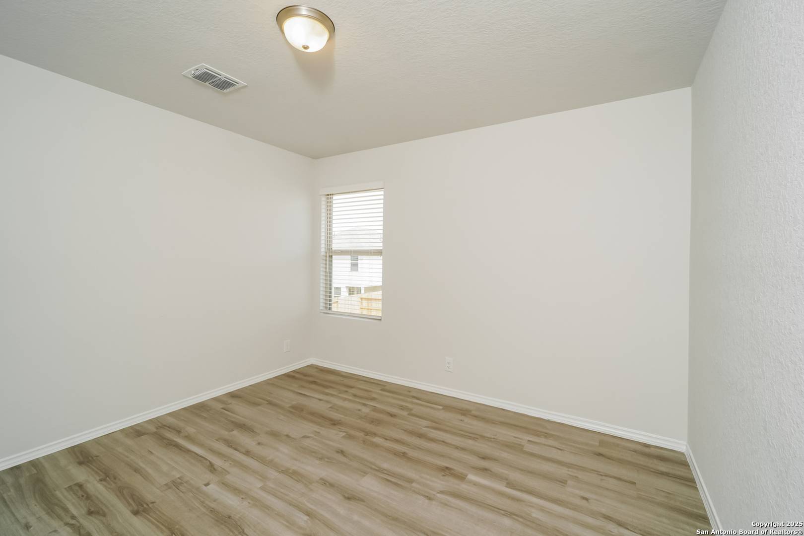 San Antonio, TX 78223-1657,10442 Clearwater Way