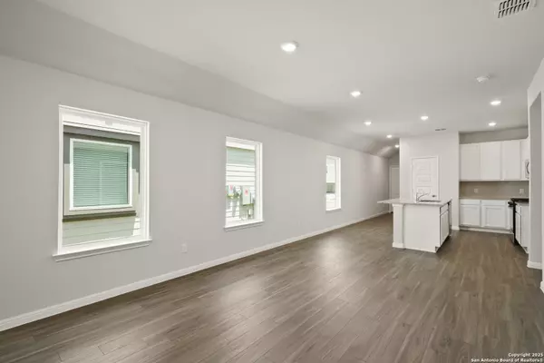 San Antonio, TX 78253,15001 Fischer Garden Drive