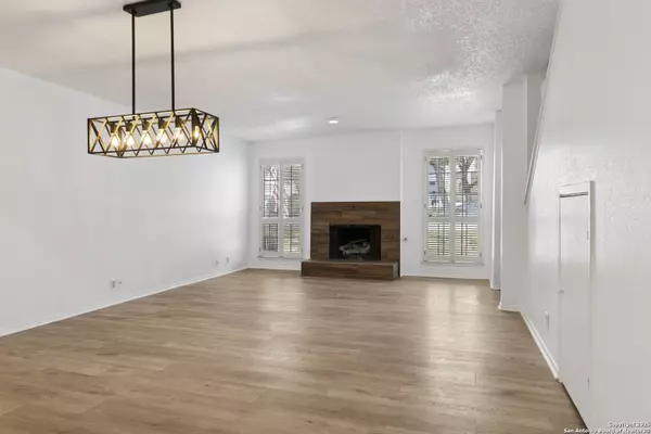 San Antonio, TX 78209,8117 Scottshill