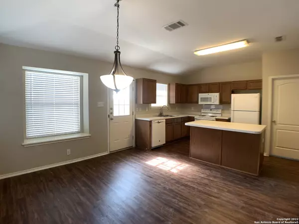 New Braunfels, TX 78130-2955,2614 DOVE CROSSING DR