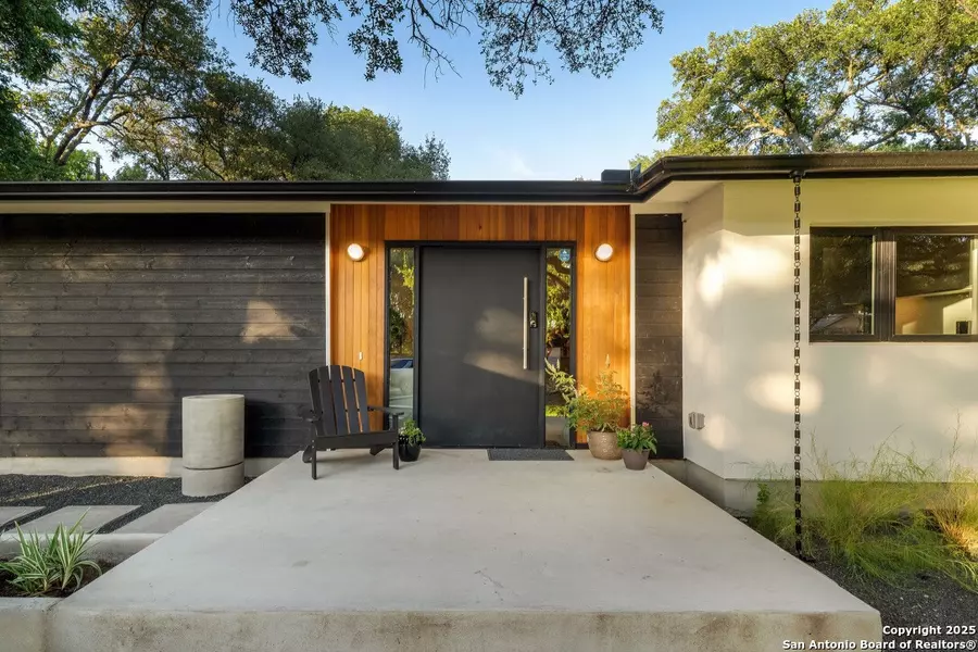 8900 Point West, Austin, TX 78759
