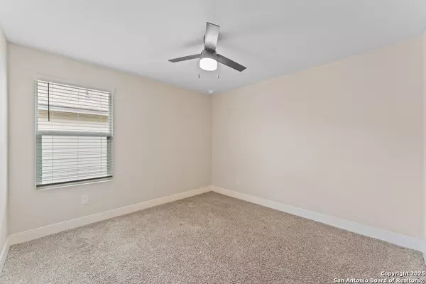 Seguin, TX 78155,1428 Redwood Crk