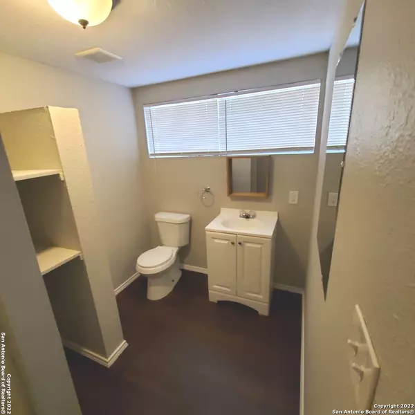 San Antonio, TX 78213-4519,123 HARWOOD DR UNIT 2