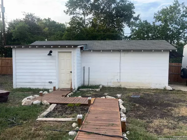 123 Kathy UNIT B, San Antonio, TX 78223