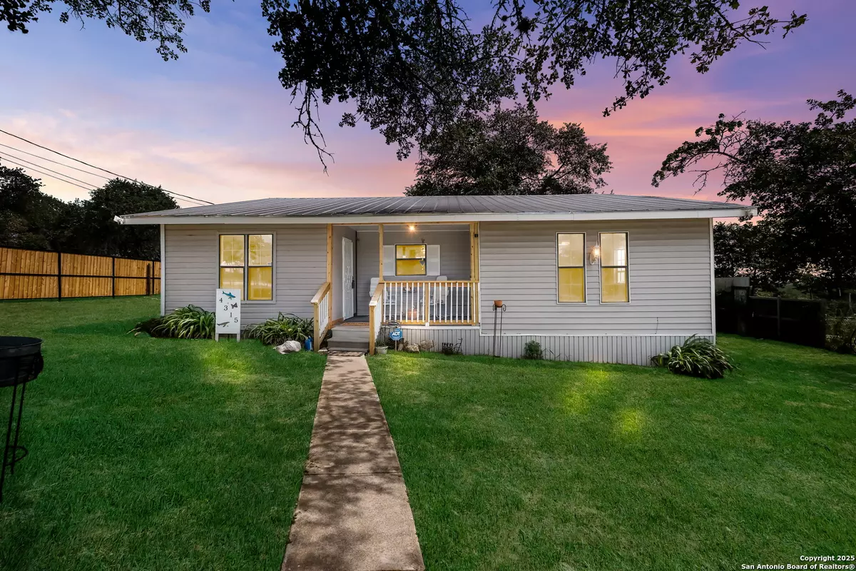 Elmendorf, TX 78112,4315 Prelude Pass Dr