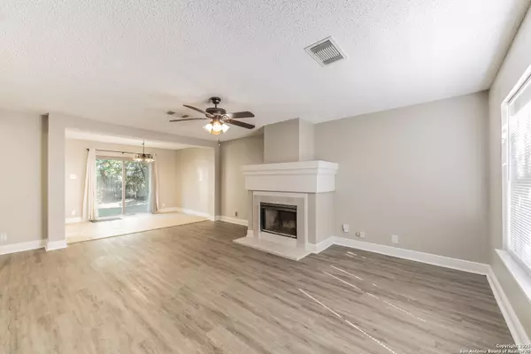 San Antonio, TX 78250,6210 Aragon Village