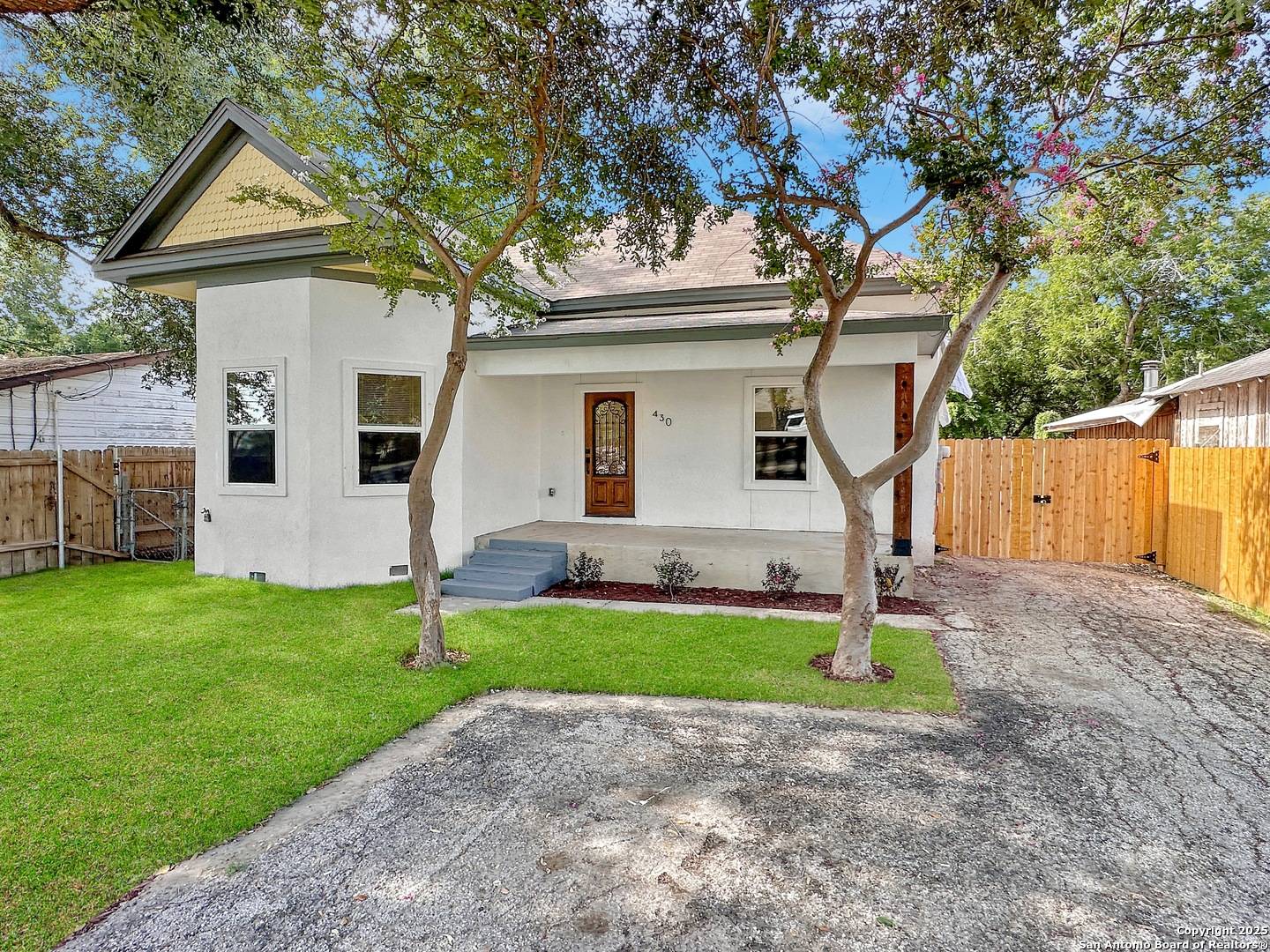 430 Hart, San Antonio, TX 78214