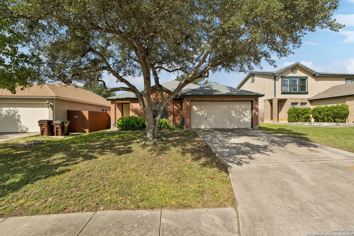 Converse, TX 78109,8150 Cheryl Meadow