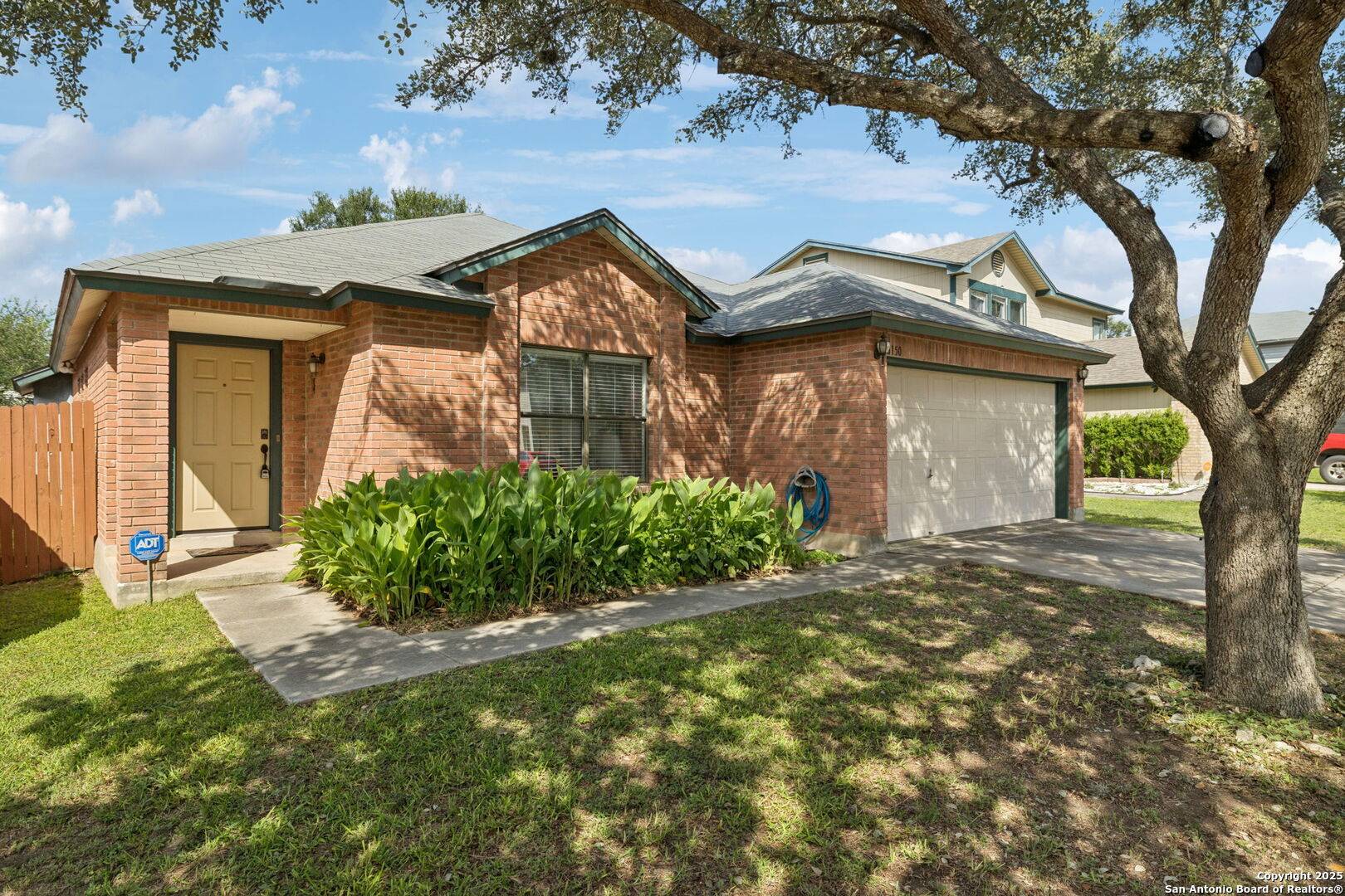 Converse, TX 78109,8150 Cheryl Meadow