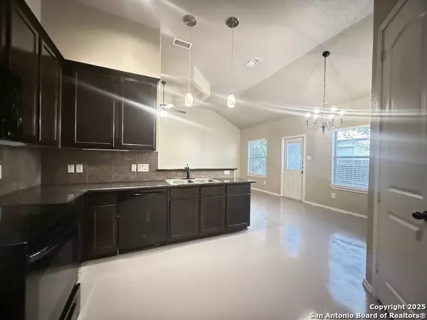 New Braunfels, TX 78130,254 Rosalie
