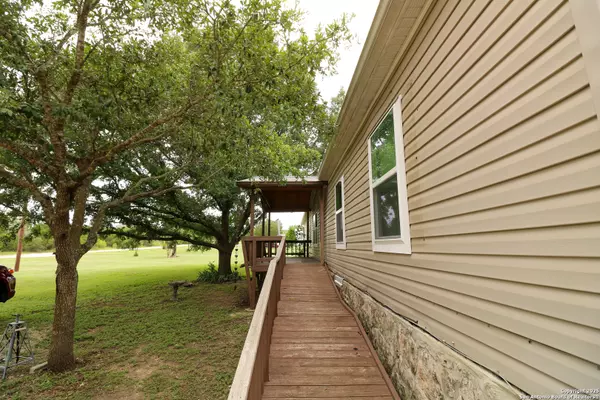 Center Point, TX 78010,121 Tremper Trl E