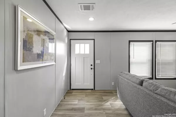 Seguin, TX 78155,2686 Good Luck Road