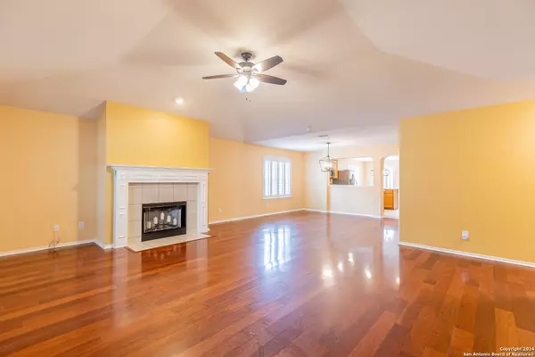 Helotes, TX 78023,9234 cedar