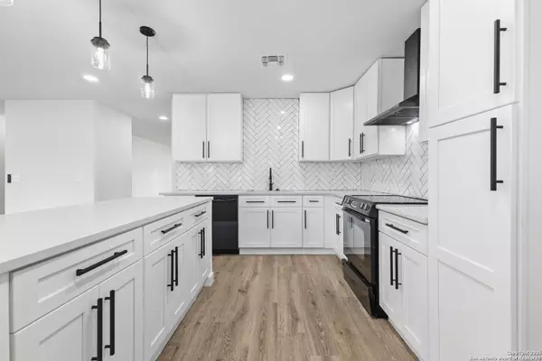 San Antonio, TX 78245,9501 Bear Creek