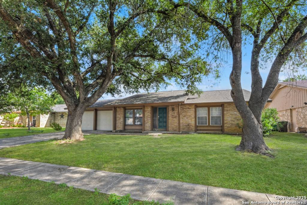 7447 Elderberry, San Antonio, TX 78240