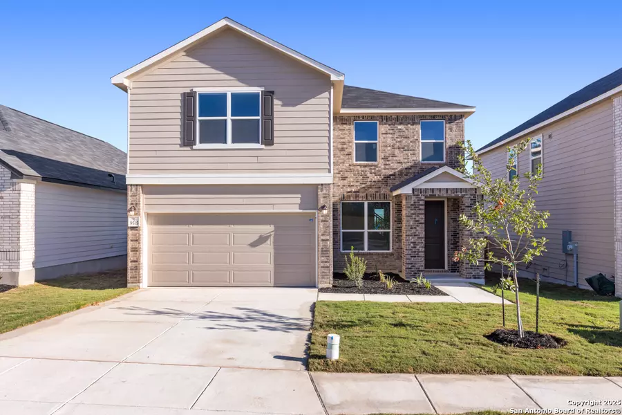 9515 LOCHRIDGE PIKE, Converse, TX 78109