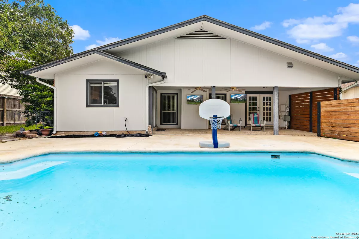 Universal City, TX 78148,133 Bolerio