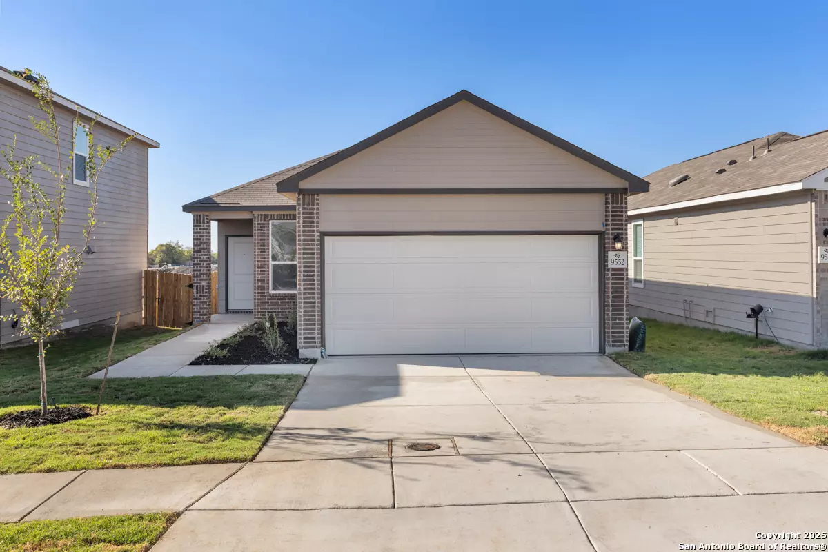 Converse, TX 78109,9552 GRIFFITH RUN