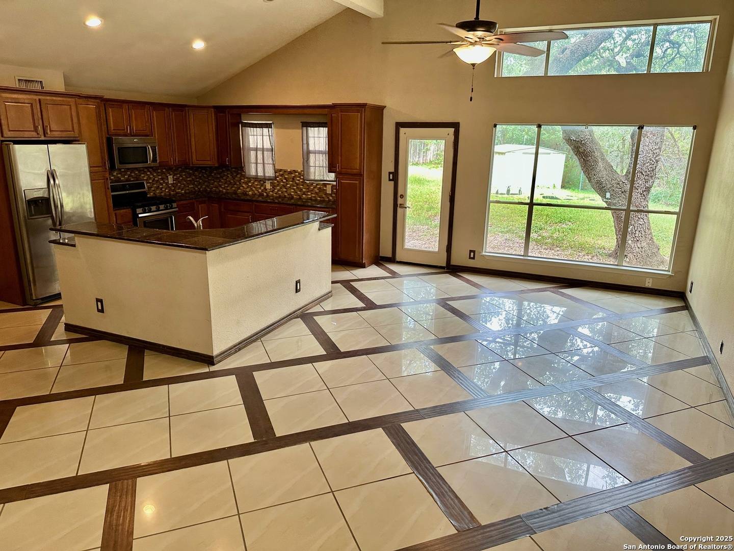 San Antonio, TX 78249,14239 Red Maple Wood