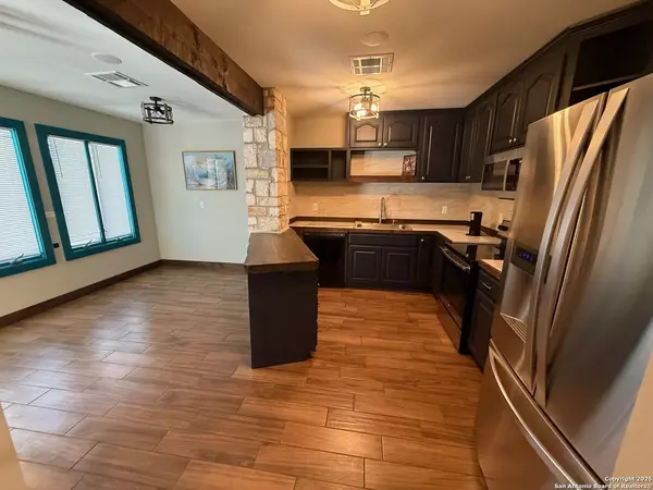 Canyon Lake, TX 78133,190 Oakridge