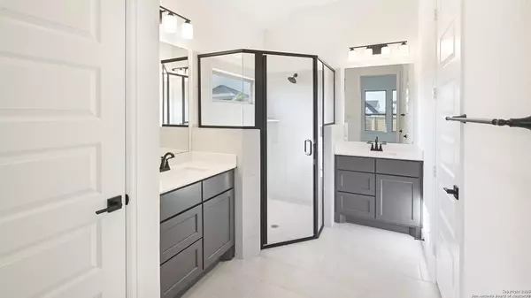 New Braunfels, TX 78130,435 Alexander Avenue