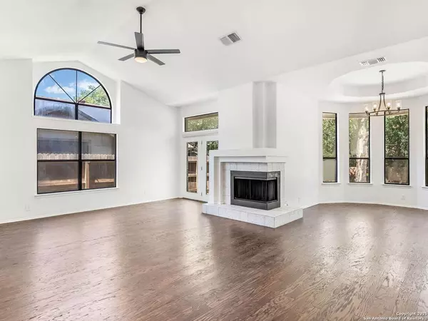 San Antonio, TX 78249,11118 Cherry Park