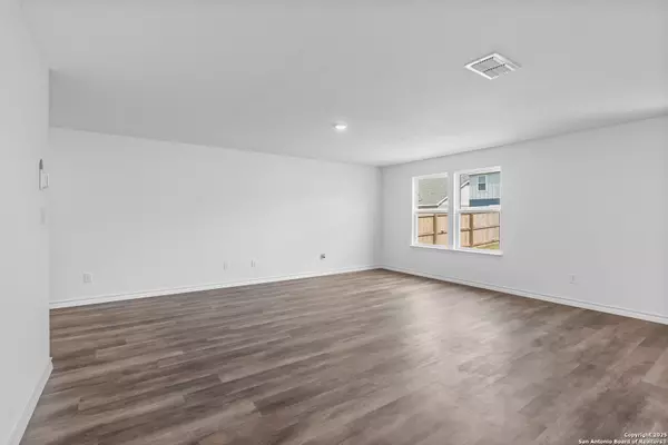 Boerne, TX 78006,640 Rustic Grove